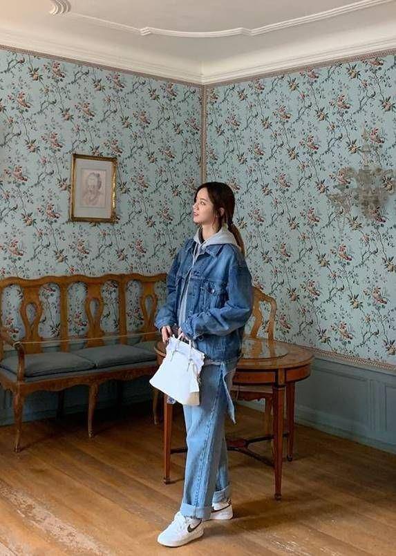 nstagram.com/hyeri_0609