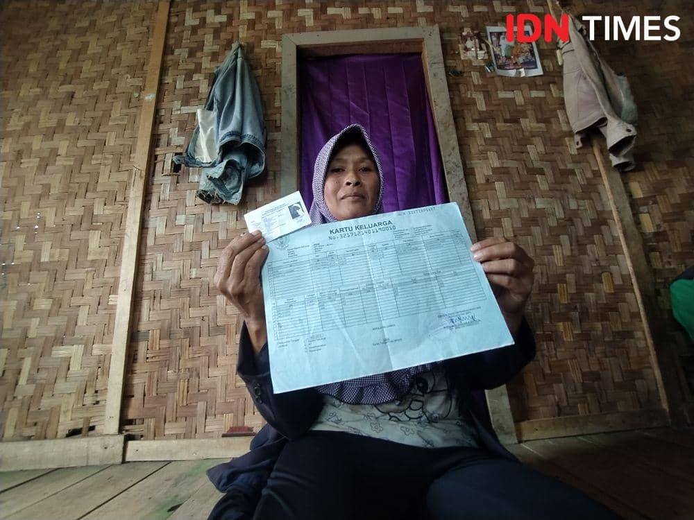 Keluarga penerima bantuan Kemensos di Bandung Barat. (IDN Times/Bagus F)