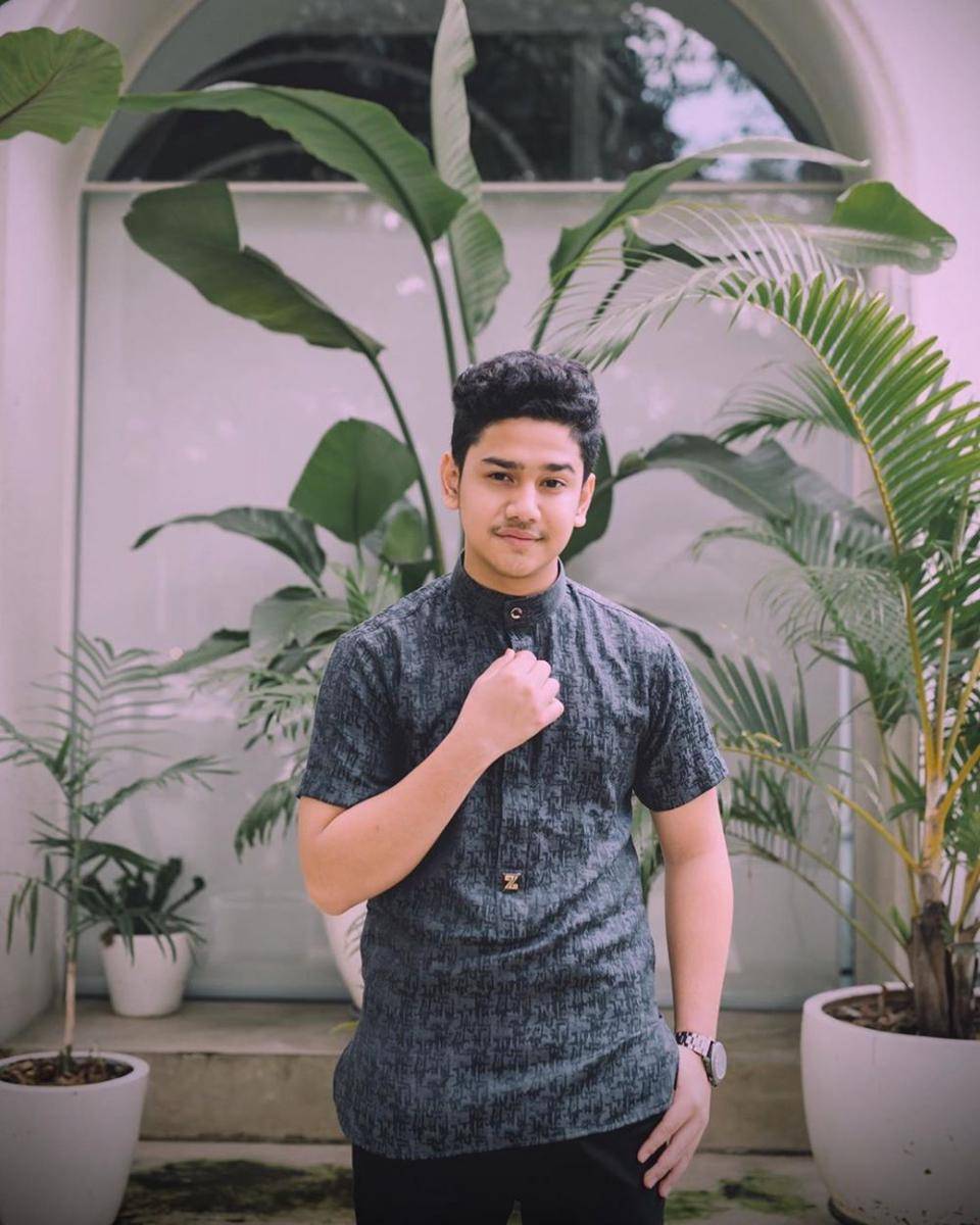 instagram.com/syakirdaulay