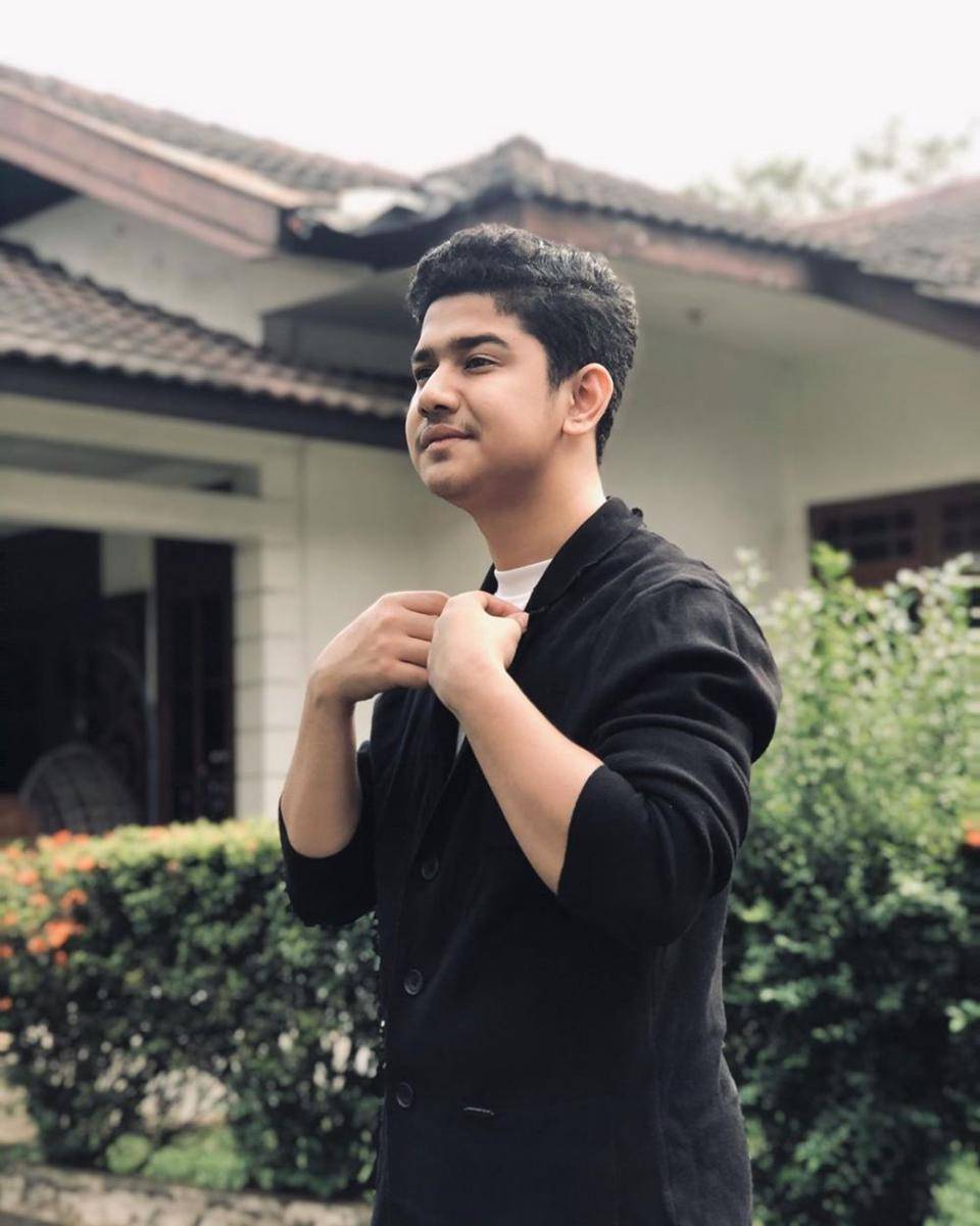 instagram.com/syakirdaulay