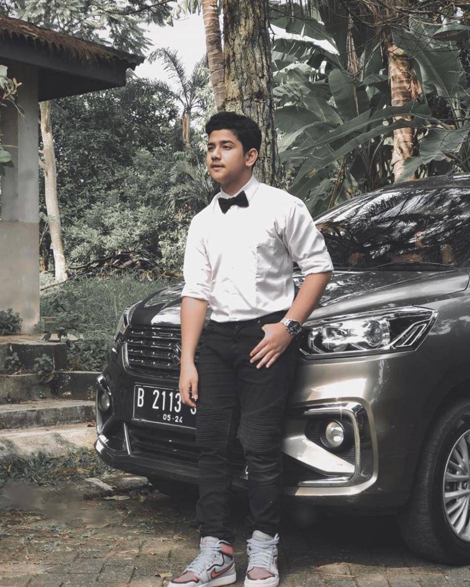 instagram.com/syakirdaulay