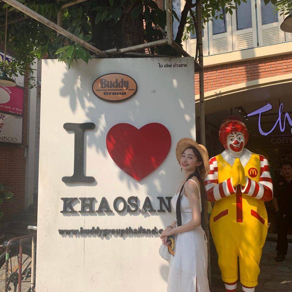 instagram.com/haezy___