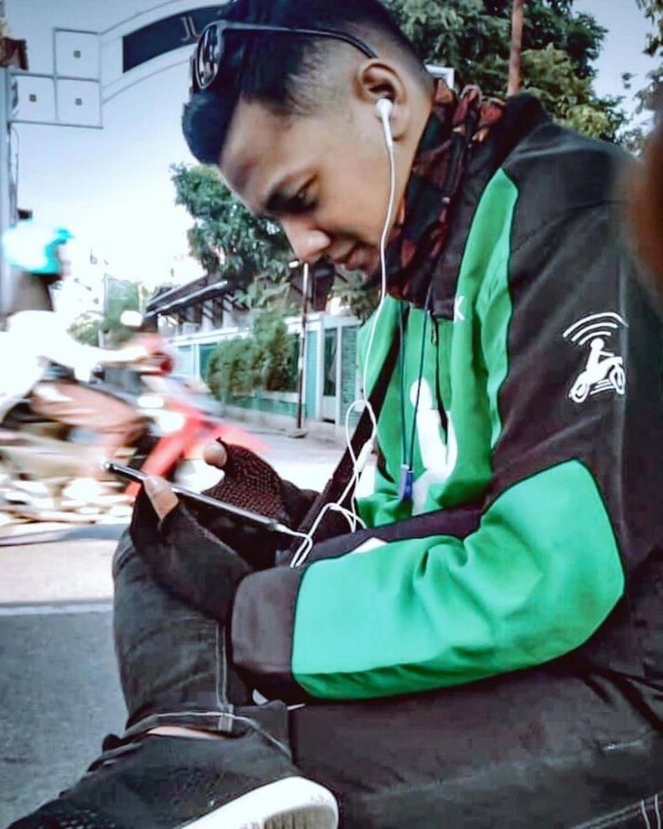instagram.com/doryharsa