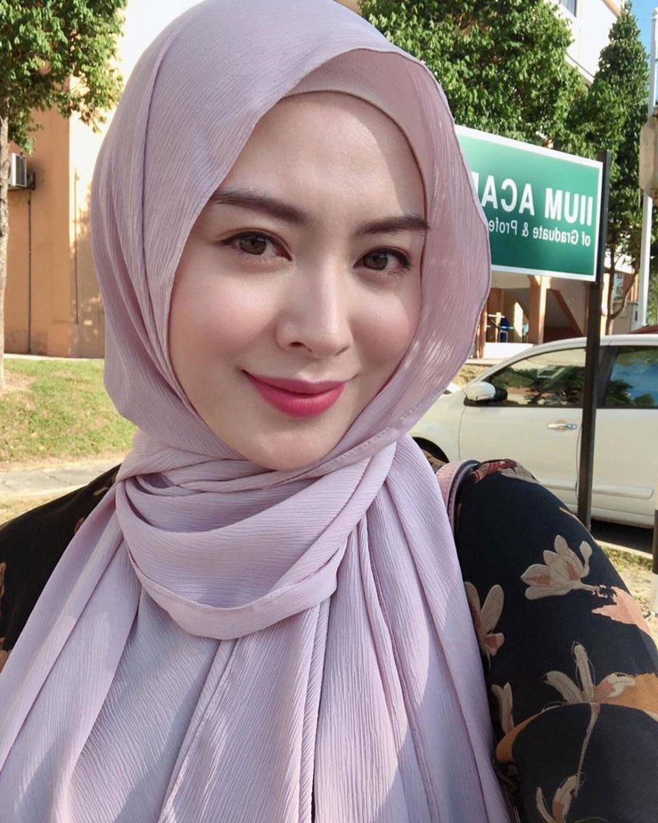 instagram.com/xolovelyayana