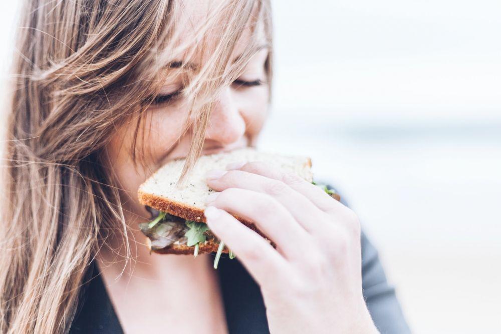 5 Rutinitas Pagi sebagai Alternatif Diet Sehat, Tanpa Efek Samping!
