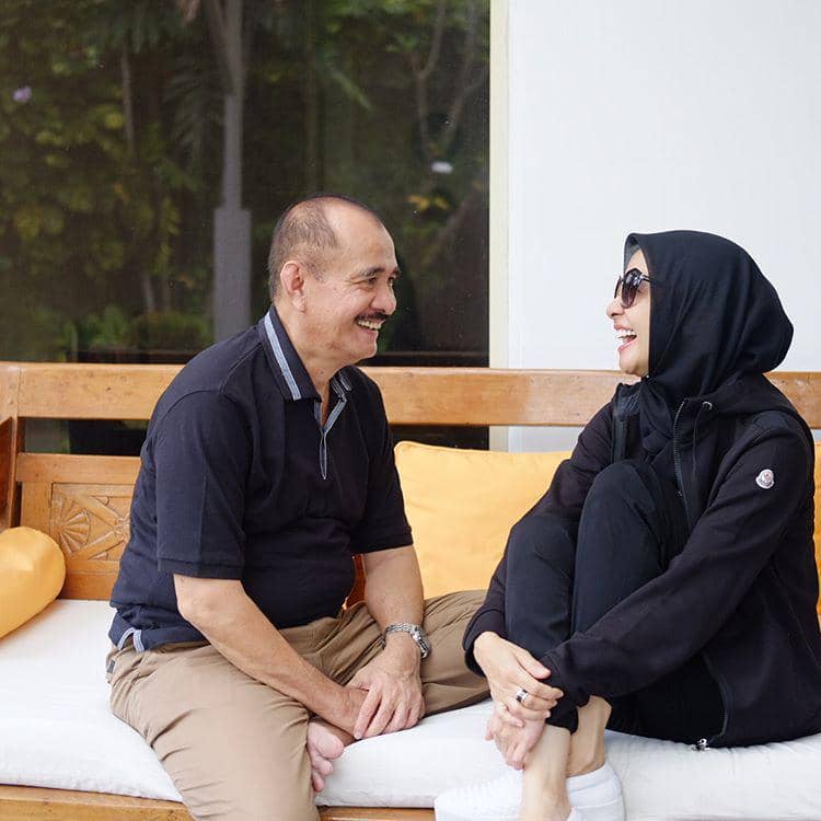 Instagram.com/laudyacynthiabella