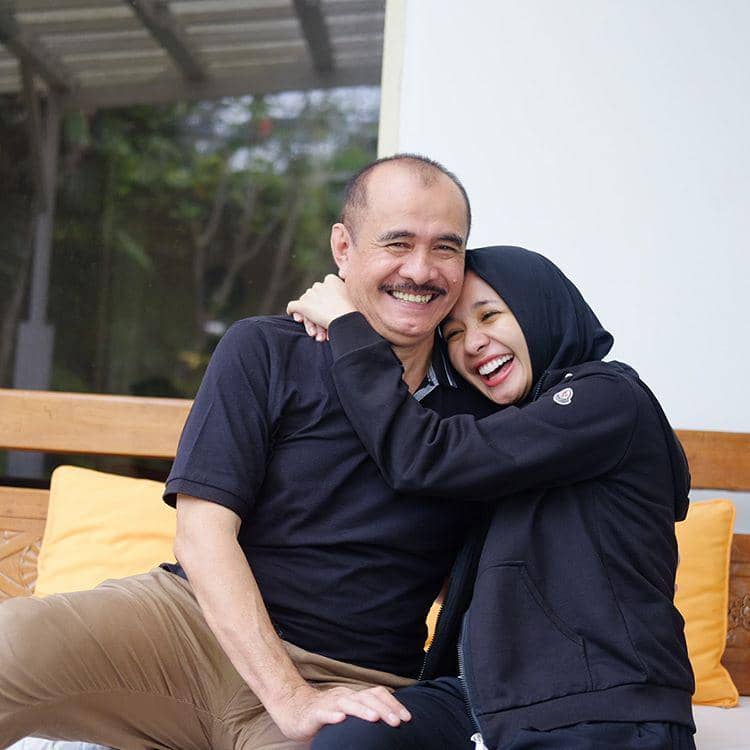 Instagram.com/laudyacynthiabella