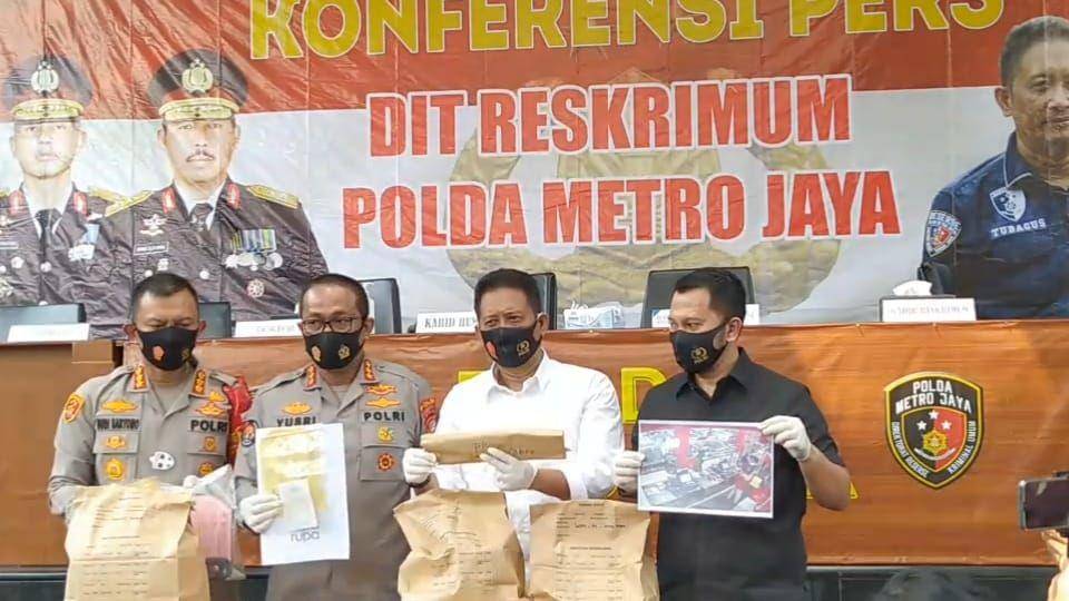 Tangkapan layar rilis kasus kematian Yodi Prabowo oleh Polda Metro Jaya (YouTube/Humas Polda Metro Jaya)