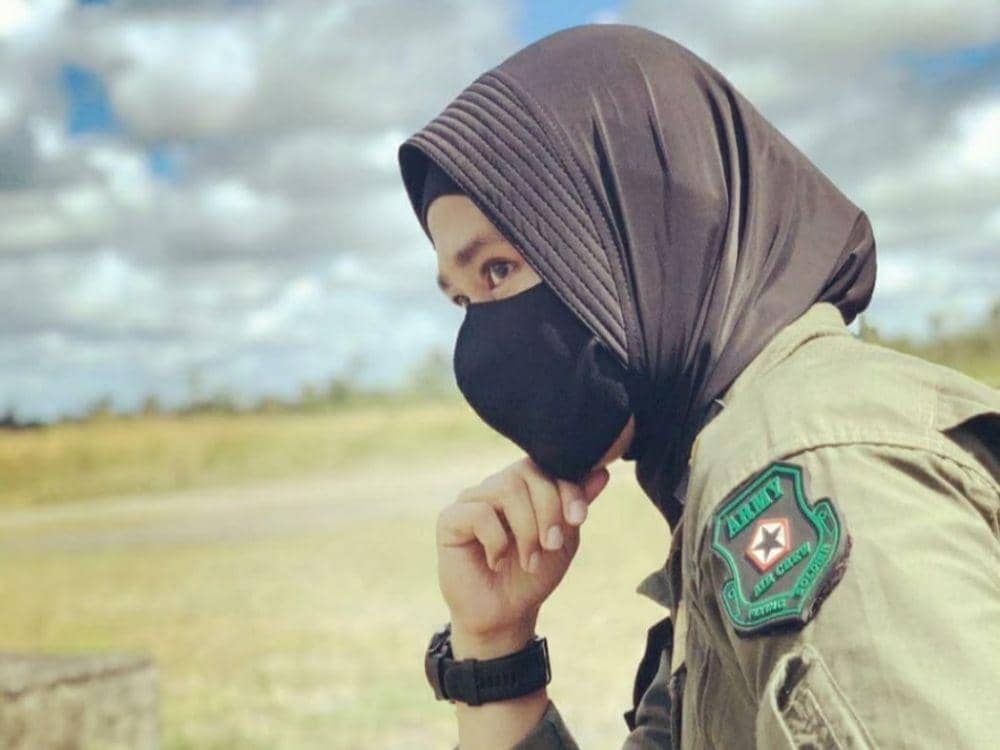 Letda CPN (K) Puspita Ladiba, Pilot Wanita Pertama TNI AD (Instagram.com/puspitaladiba)