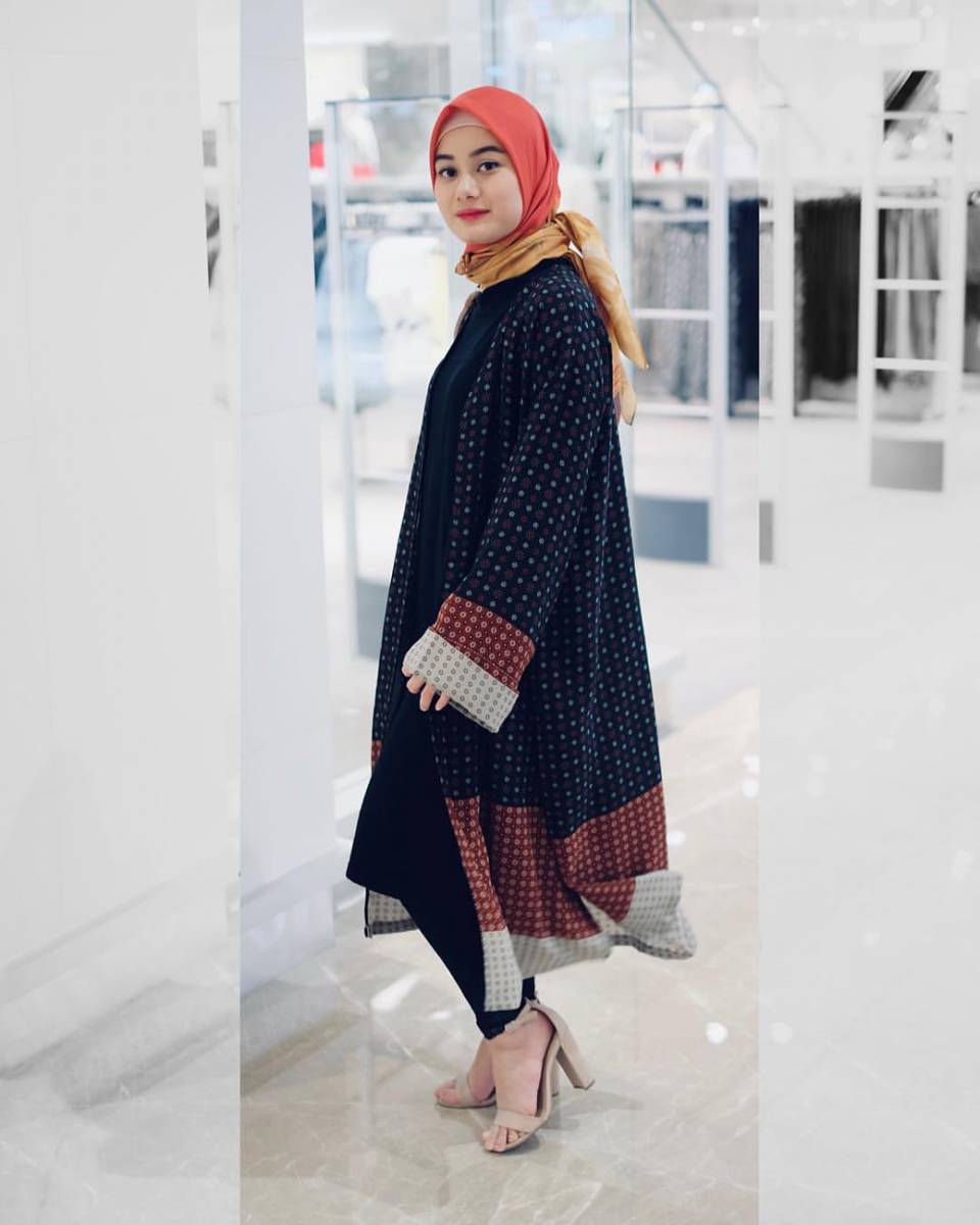 Instagram.com/dindahw