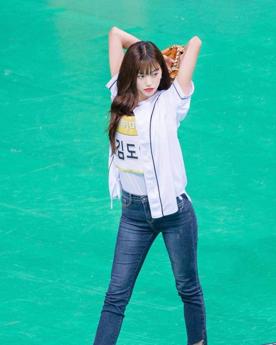 instagram.com/weme.doyeon