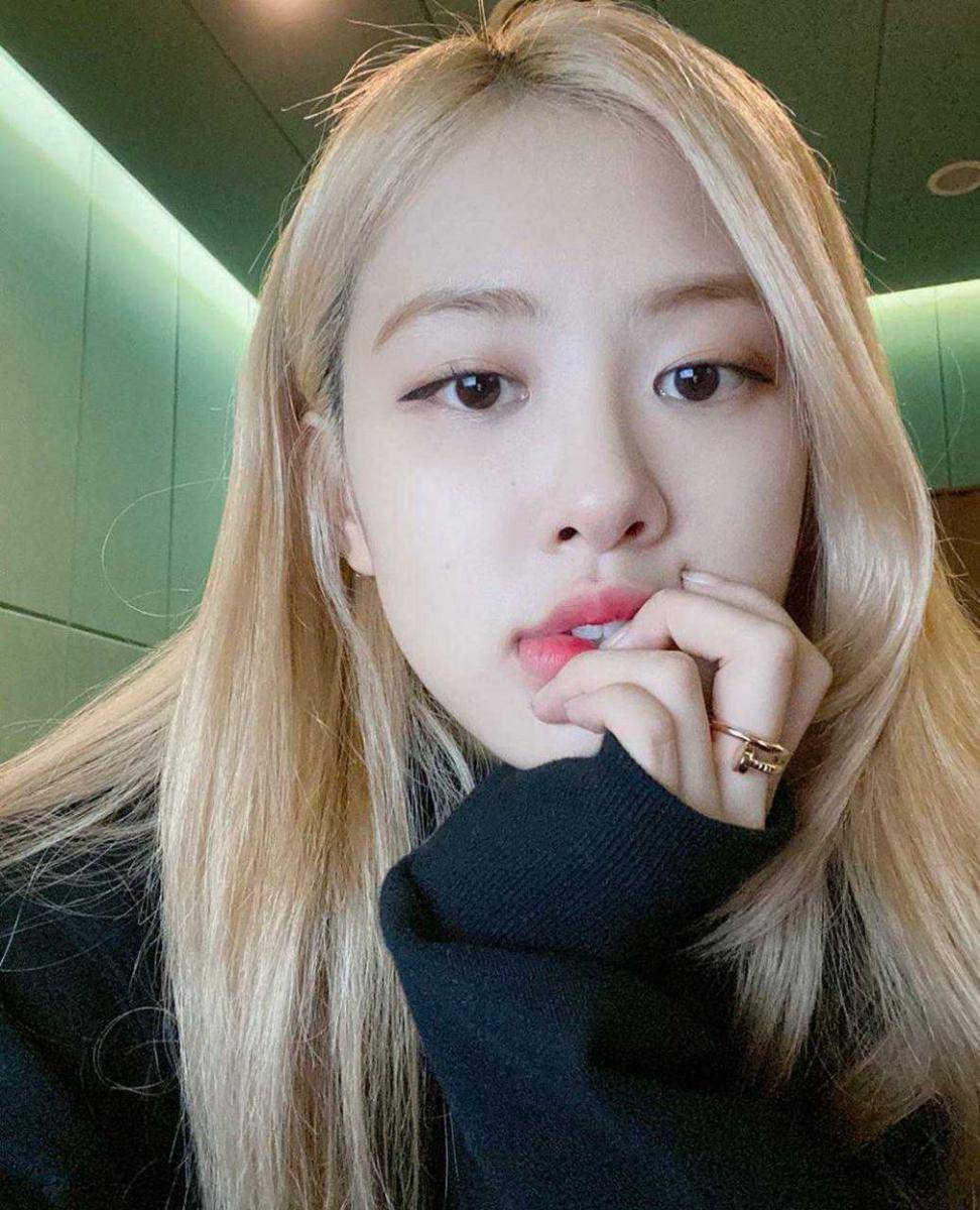 Instagram.com/roses_are_rosie