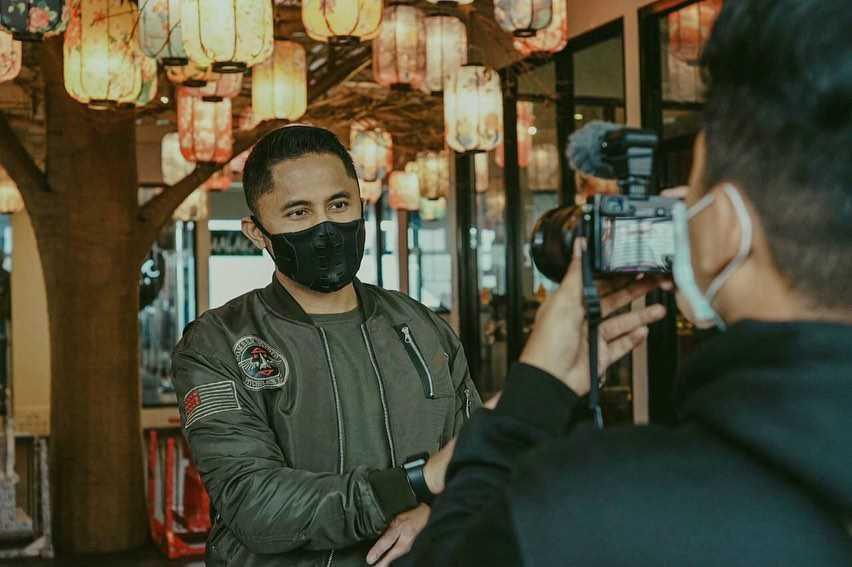 Jadi Wakil Bupati, 10 Potret Hengky Kurniawan yang Makin Berwibawa