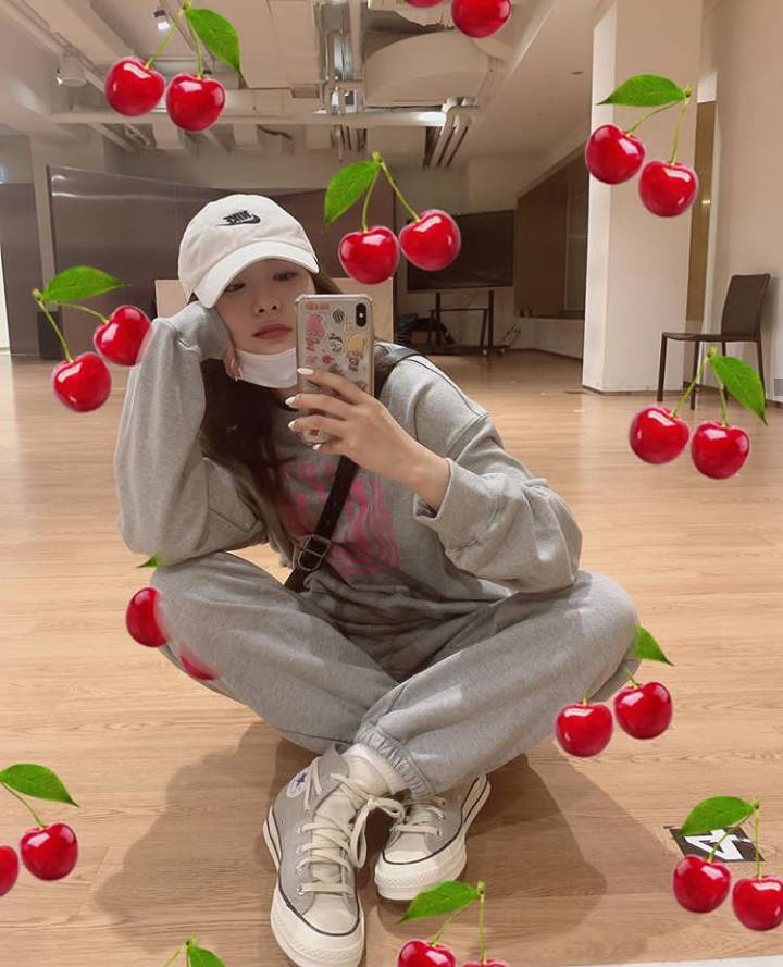 instagram.com/hi_sseulgi