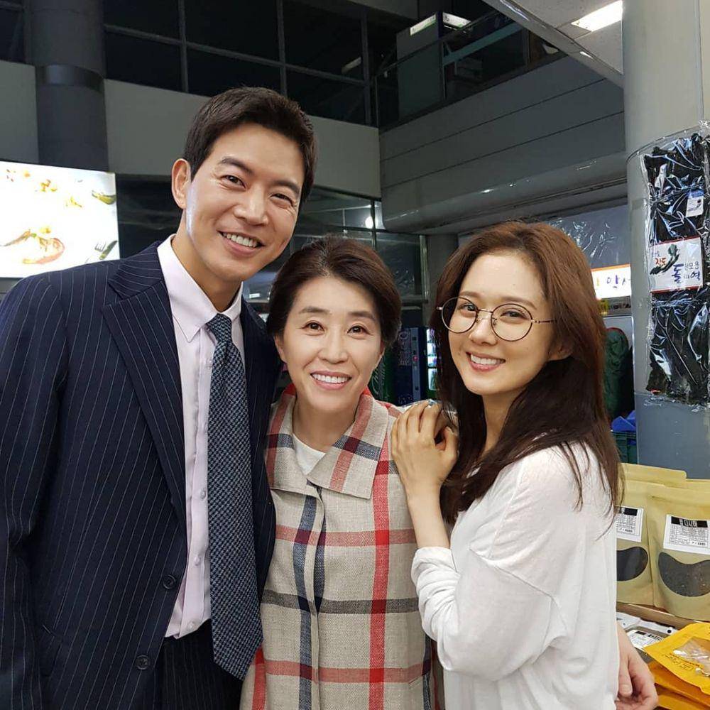 instagram.com/kim_mee_kyung