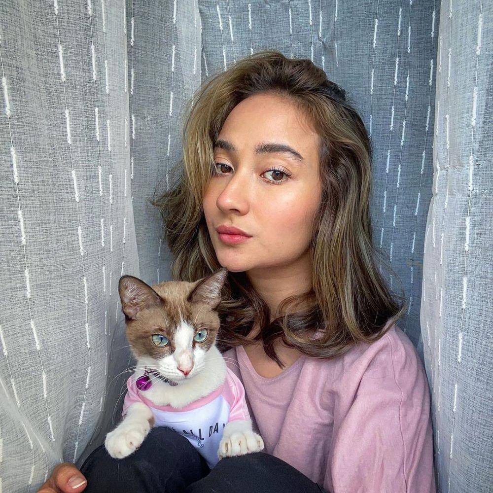 Instagram.com/naonomnom