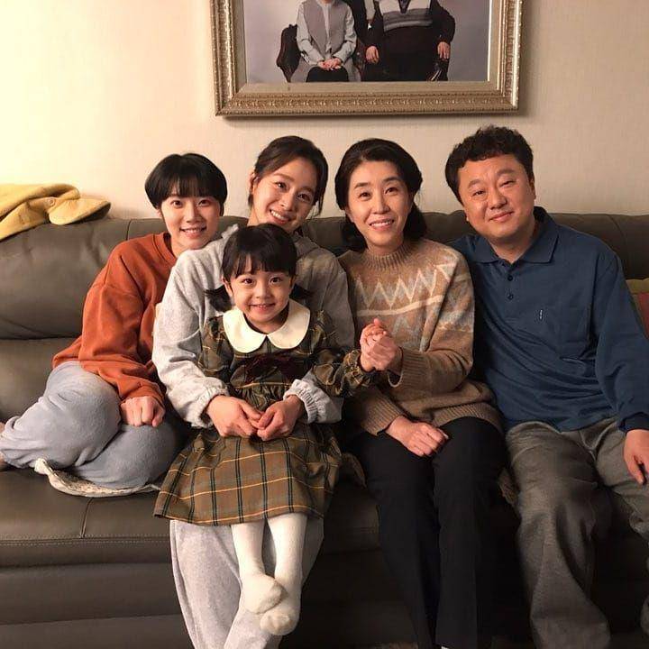 instagram.com/kim_mee_kyung