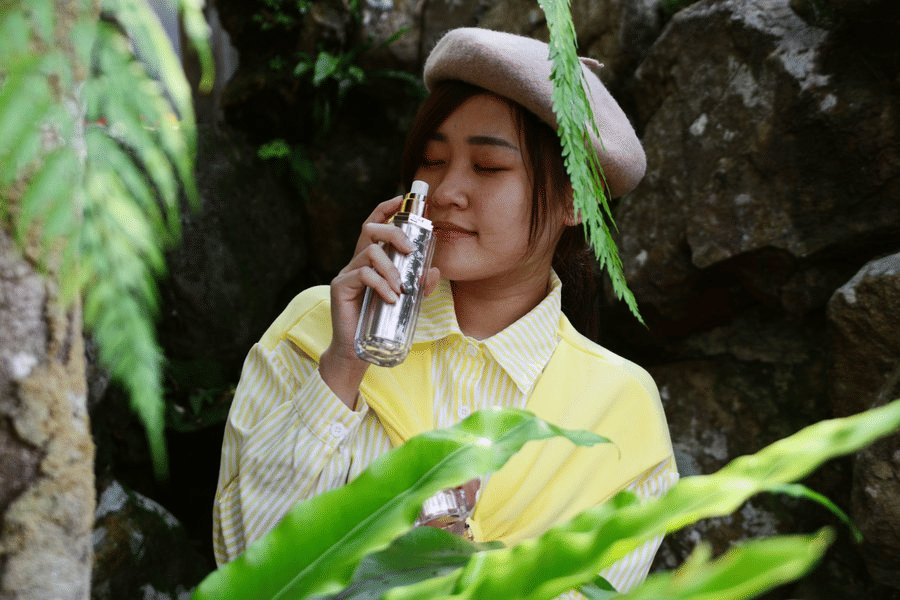 [QUIZ] Kami Tahu Aroma Parfum Mana yang Cocok Buatmu!