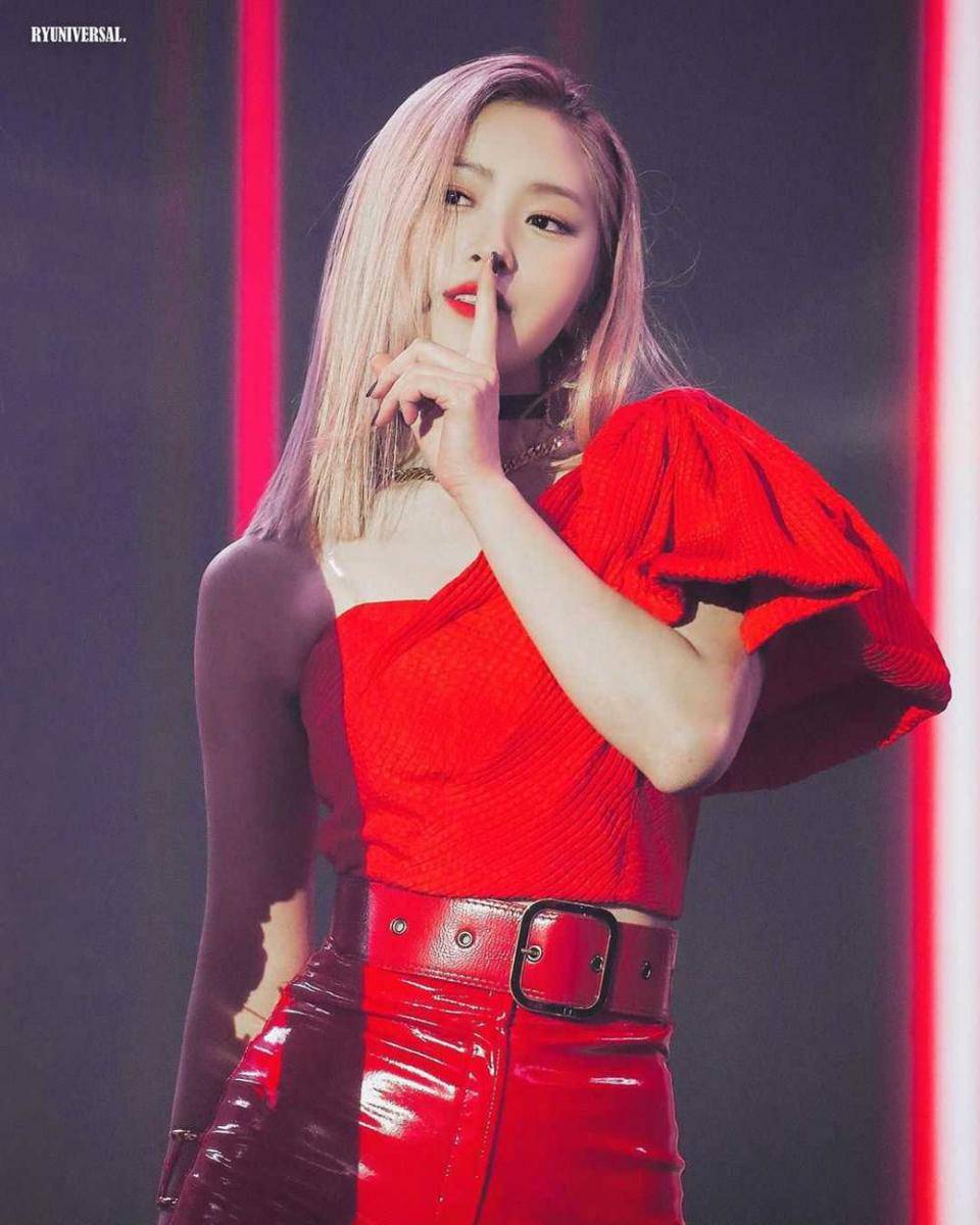 Instagram.com/itzy__ryujin