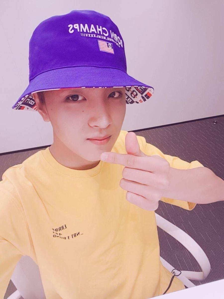 twitter.com/haechanpics