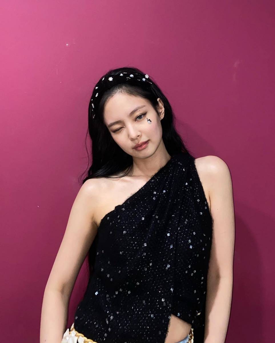 Instagram.com/jennierubyjane