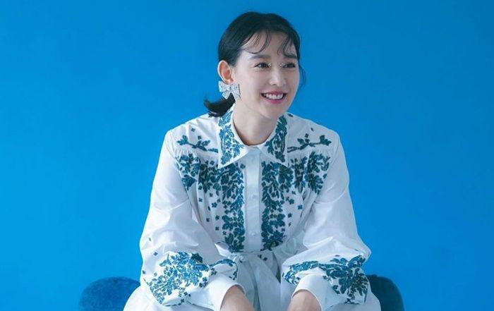 Ini 9 Inspirasi Outfit Casual Hingga Elegan ala Kim Ji Won