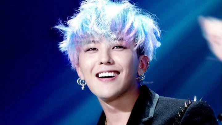 Biasanya Badass, 9 Potret Karismatik G-Dragon yang Kini 'Merakyat'