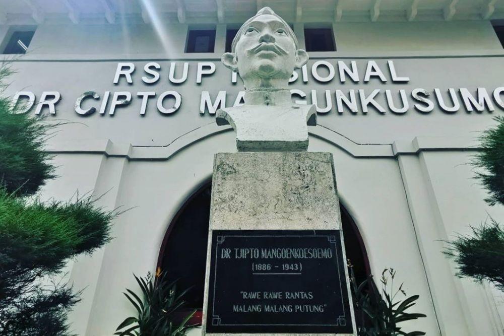 Biografi Cipto Mangunkusumo, Dokter Rakyat yang Hidup di Pengasingan