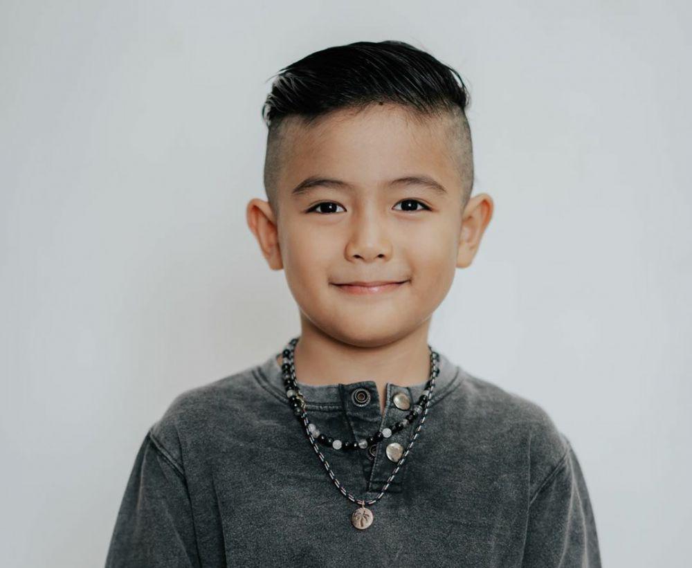 10 Potret Ryshaka Dharma, Putra Ryan Delon dan Sharena yang Makin Imut