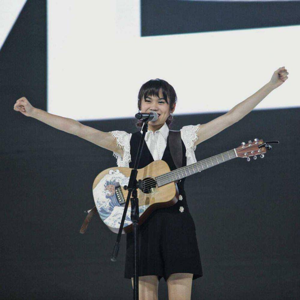 Instagram.com/sherylsheinafia