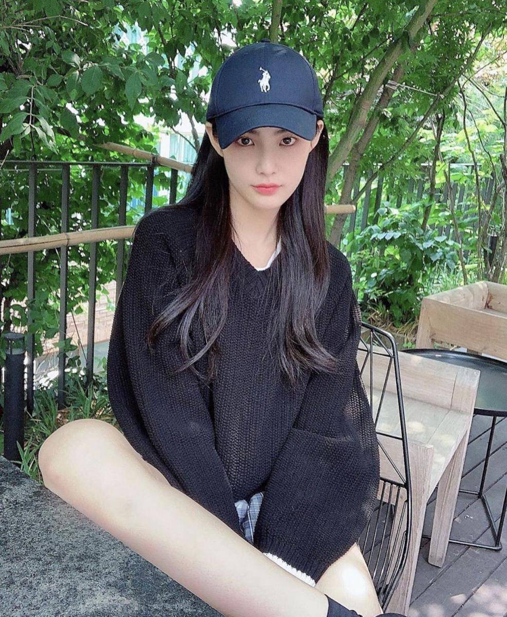Instagram.com/hongsuzu