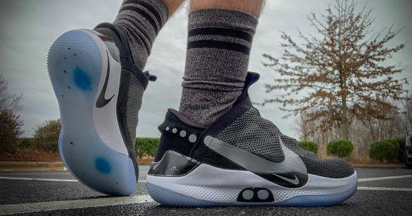 7 Model Sneakers Pria Paling Trendi Saat Ini, Wajib Punya!