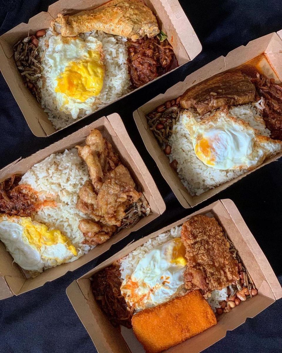 instagram.com/sixpotsofhoney