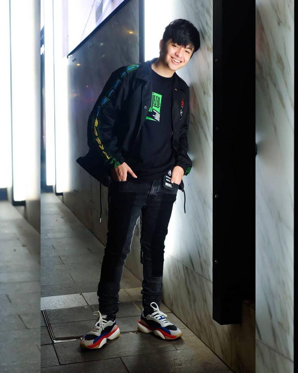 instagram.com/anggayunandareal16