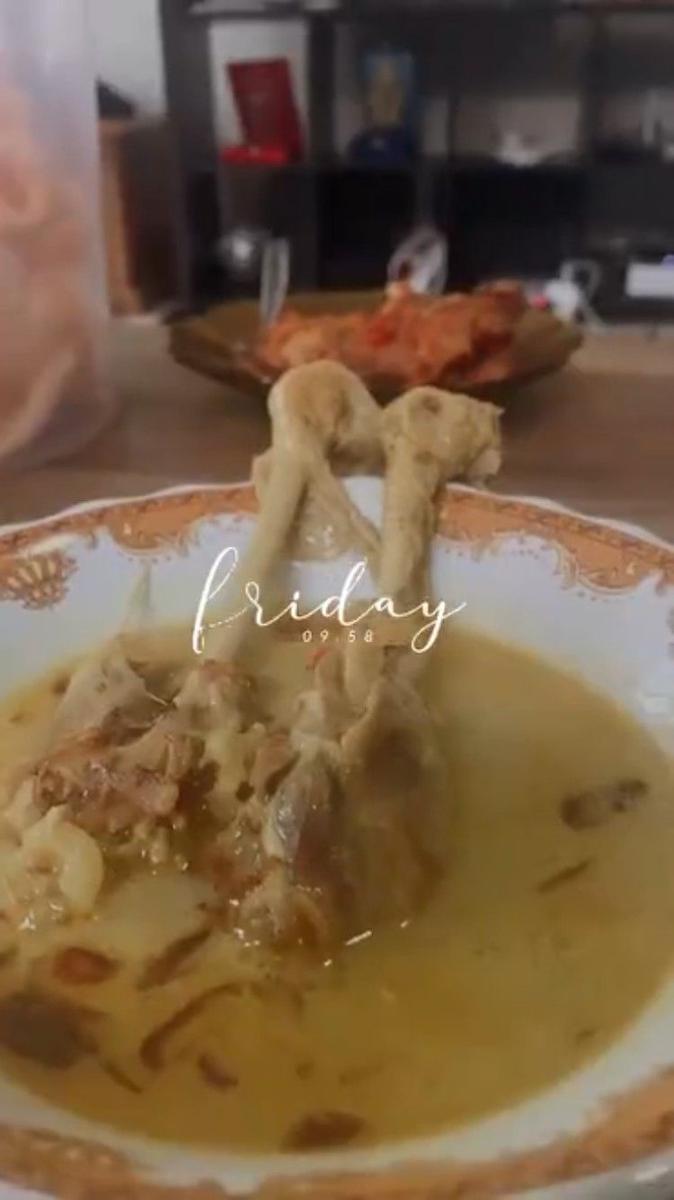 instagram.com/attahalilintar