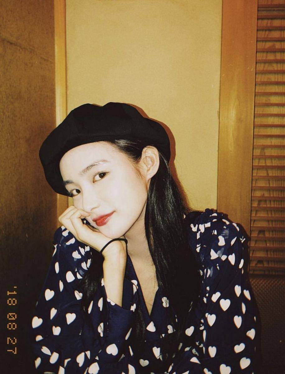 Instagram.com/hongsuzu