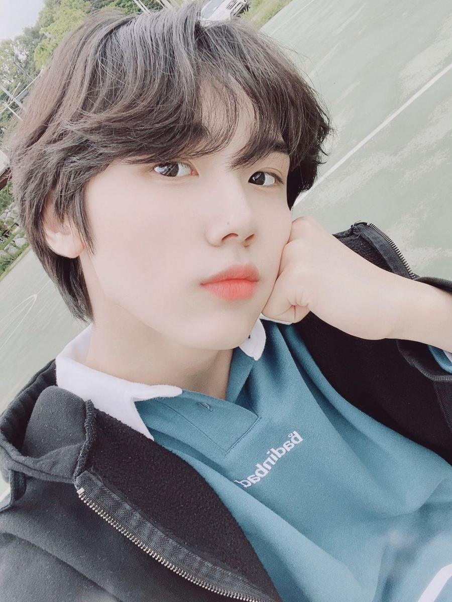 Twitter.com/CRAVITY_twt