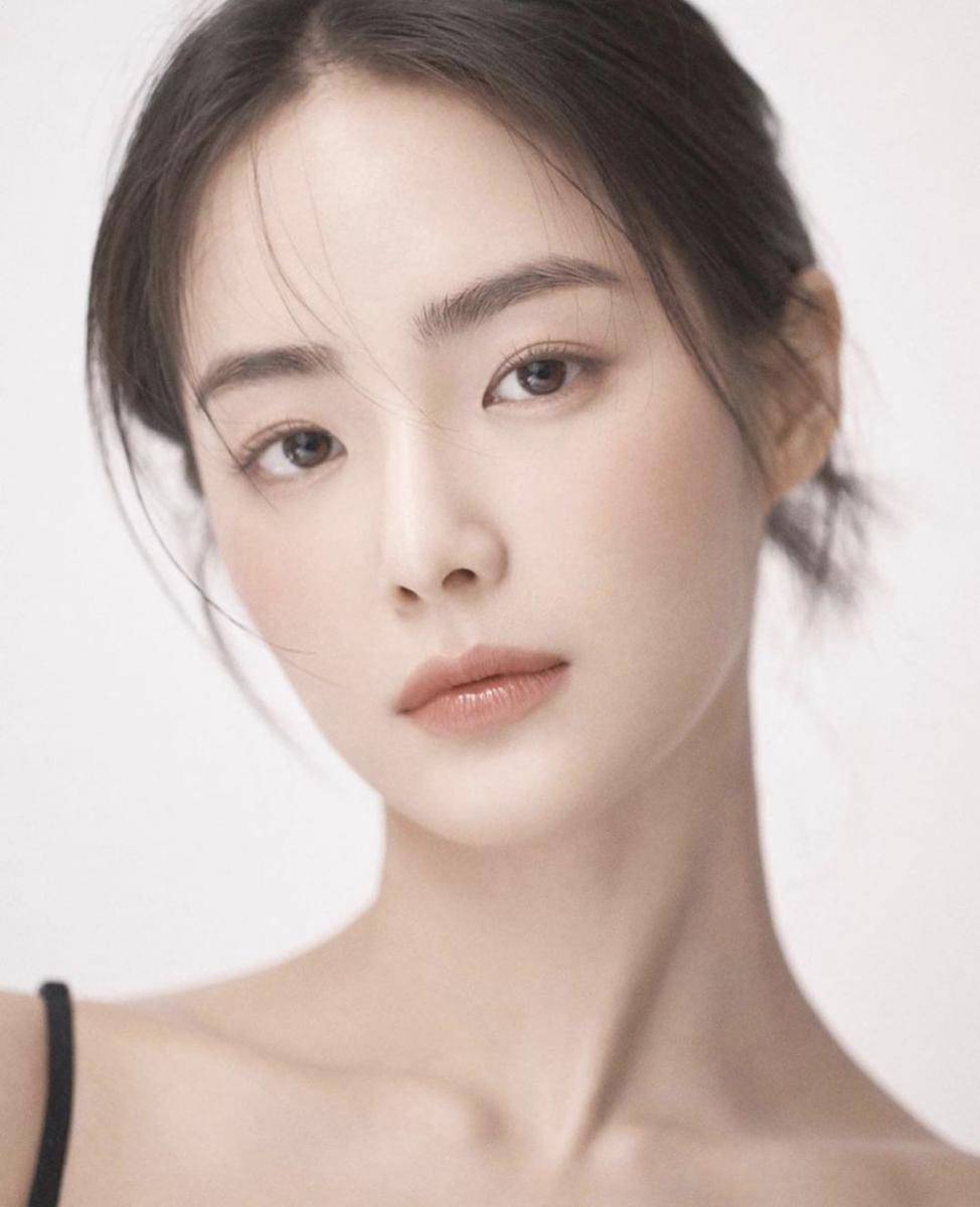 Instagram.com/hongsuzu
