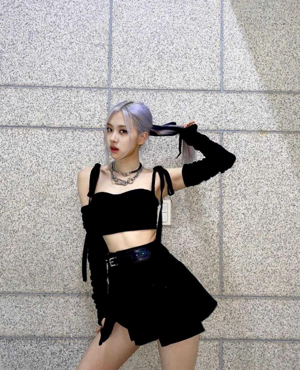 Instgram.com/roses_are_rosie