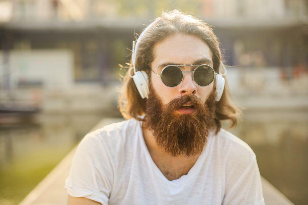 5 Langkah Mudah Membuat Beard Oil untuk Perawatan Brewokmu!