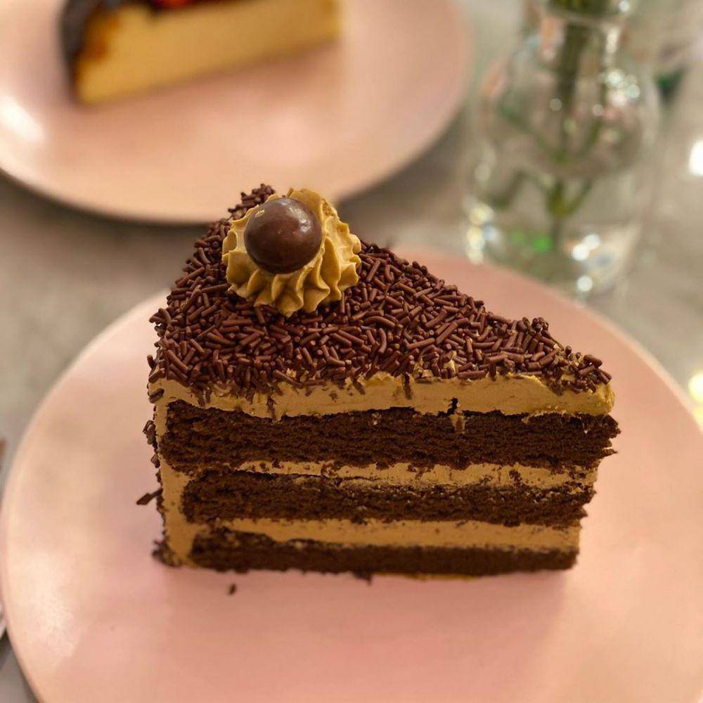 instagram.com/amyandcake