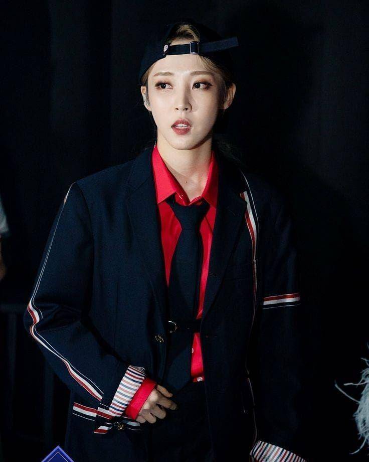 Instagram.com/moomoo__1222__