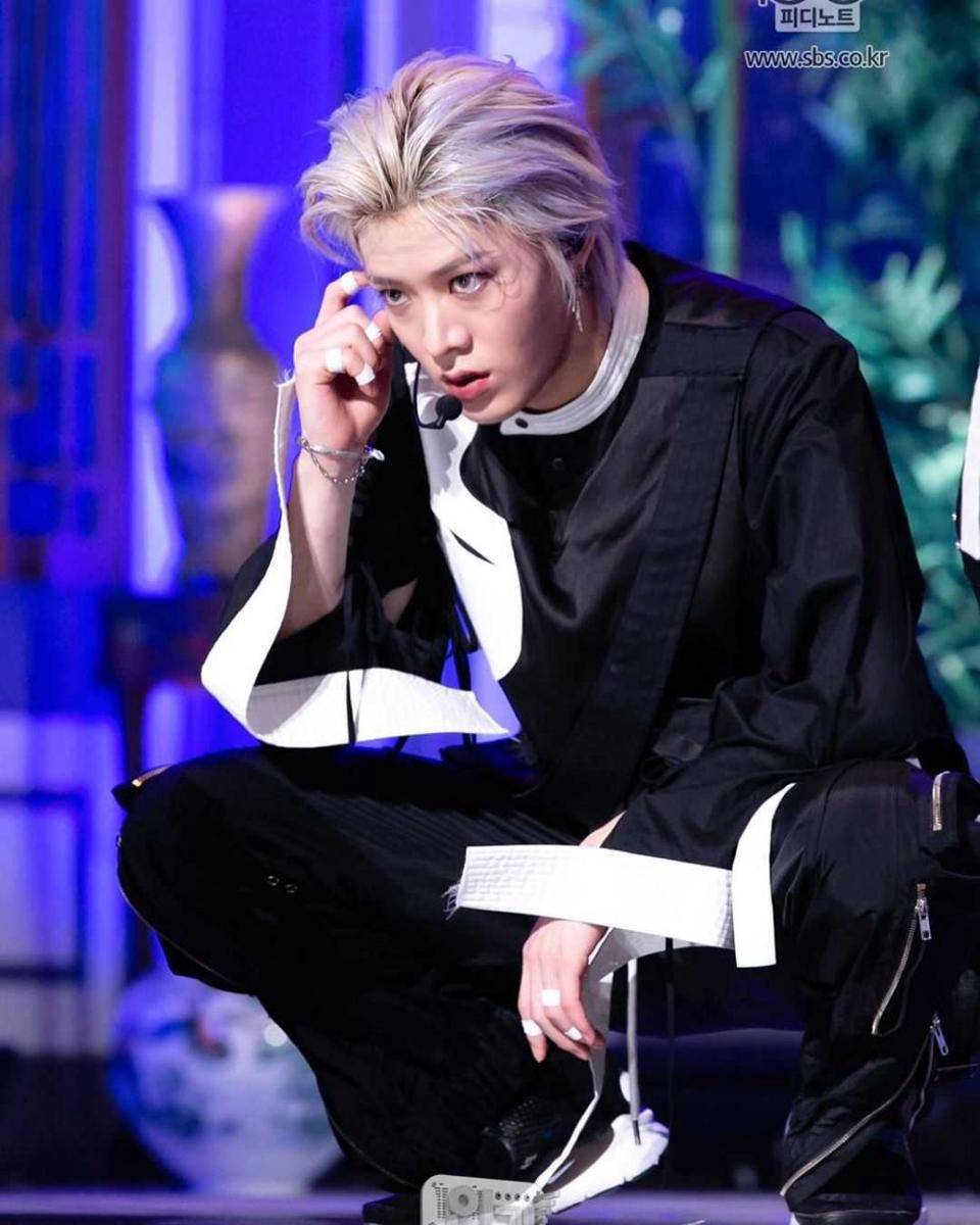 instagram.com/yutaone