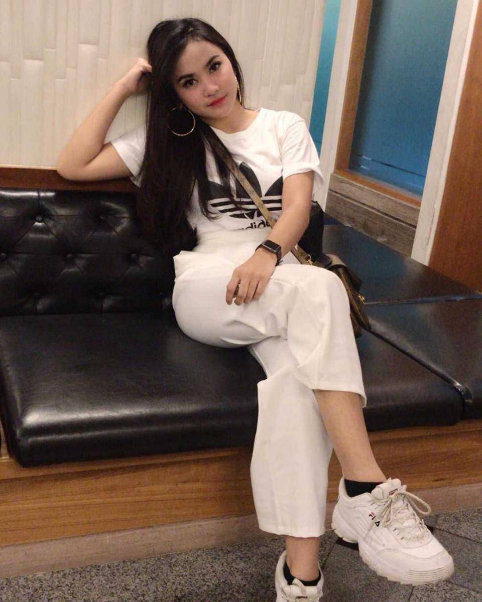 instagram/mahaliniraharja