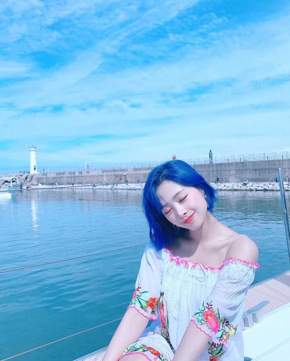 instagram.com/chaeni_0824