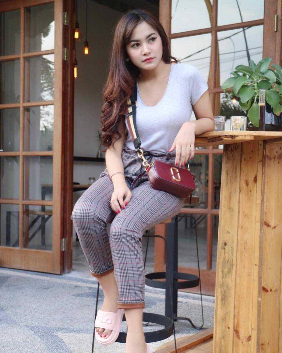instagram/mahaliniraharja