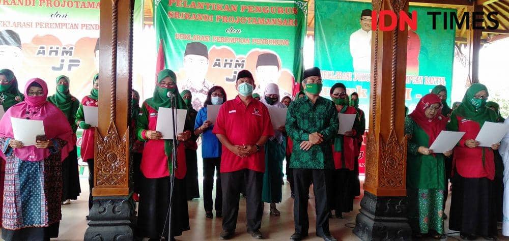 PelantiDeklarasi Dukungan Perempuan Bantul untuk AHM-JP di Pendopo Jogloyoso, Palbapang, Kabupaten Bantul, DI Yogyakarta, Minggu (2/8/2020). IDN Times/Daruwaskita