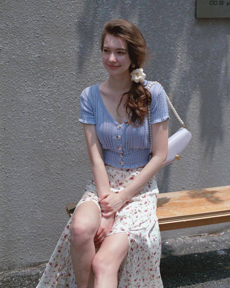 instagram.com/theanastasiah