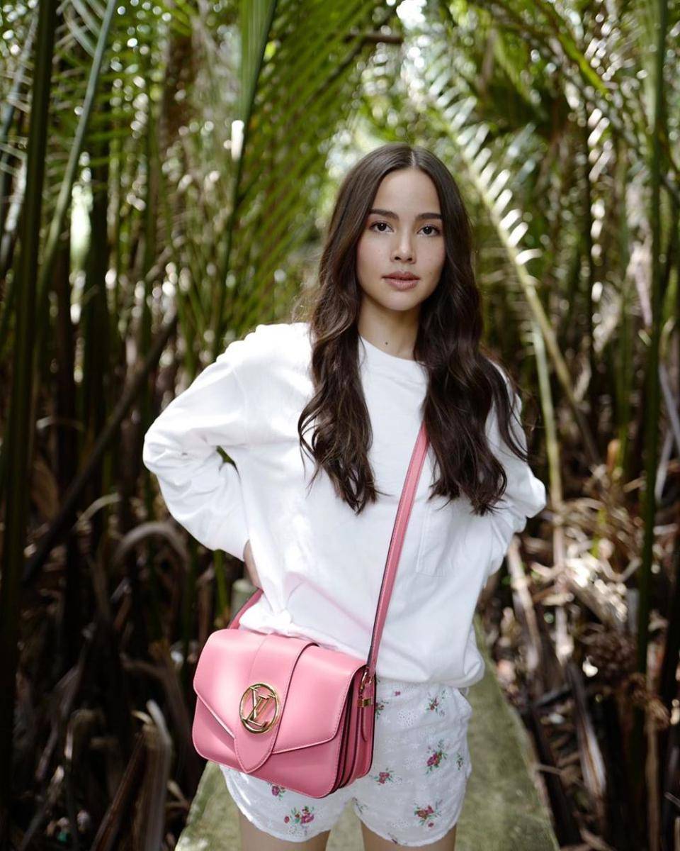instagram.com/urassayas
