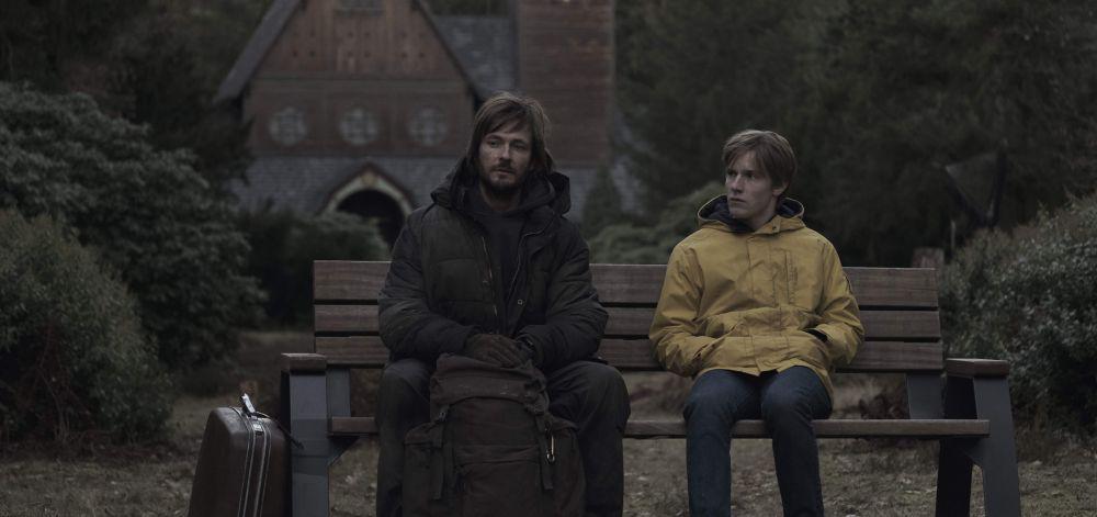 Selain Dark, Ini 5 Serial Tentang Time Traveler yang Bisa Kamu Tonton